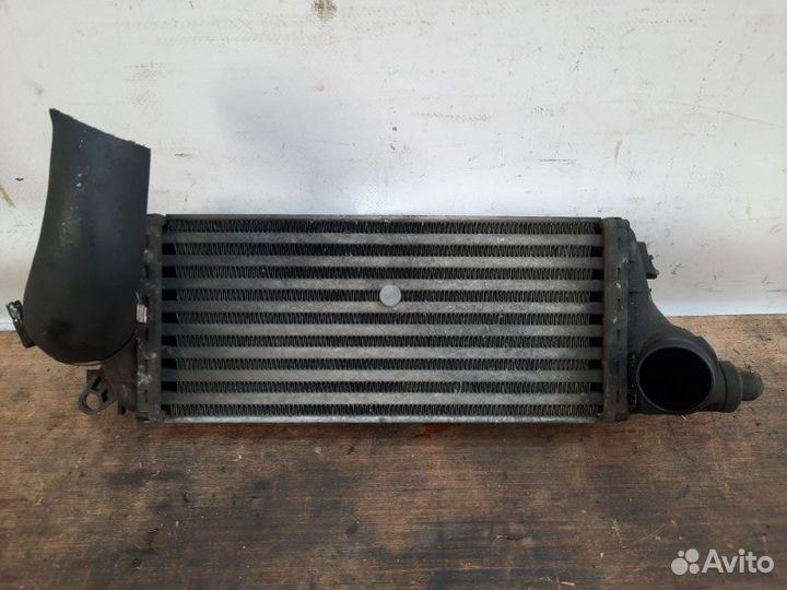 Интеркулер Mini Cooper хэтчбэк 3 дв. 1.4 1ND 2005