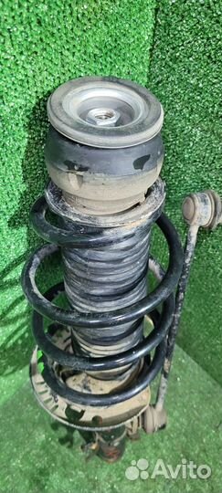 Амортизатор передний правый VW polo 5 (SED) 2012