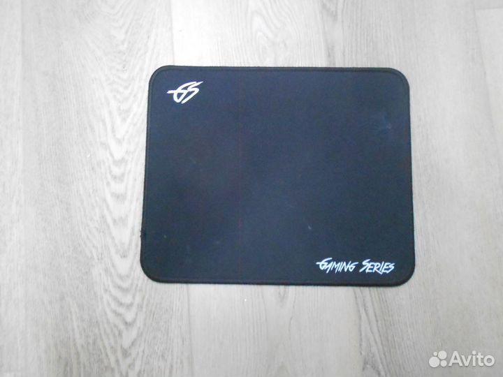 Игровой коврик для мыши