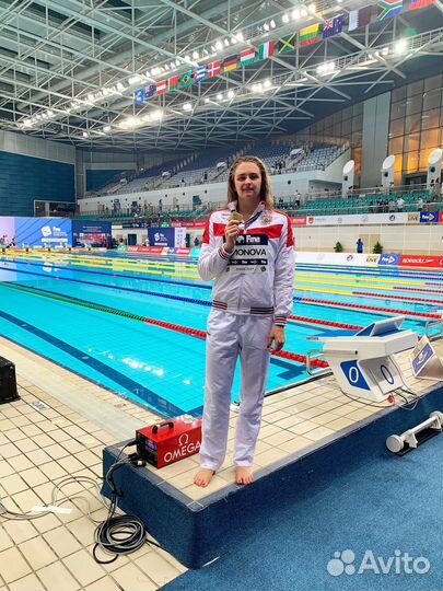 Тренер по плаванию