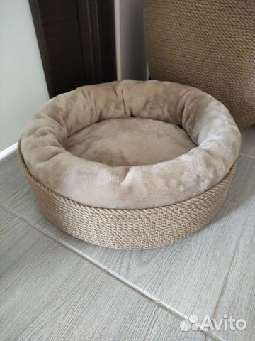 Лежанка для кошек. Д-45, В-12