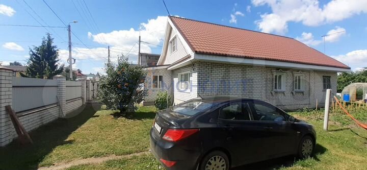 Дом 212 м² на участке 7,7 сот.