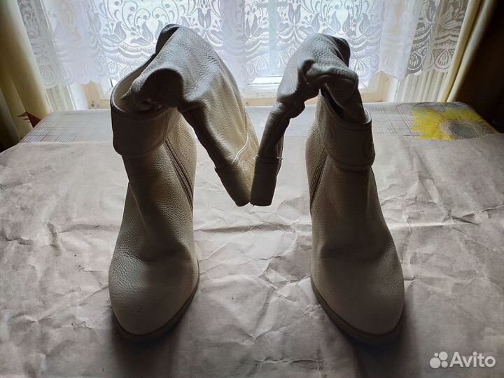Сапоги женские