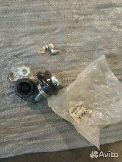 Запчасти для Митсубиси L200