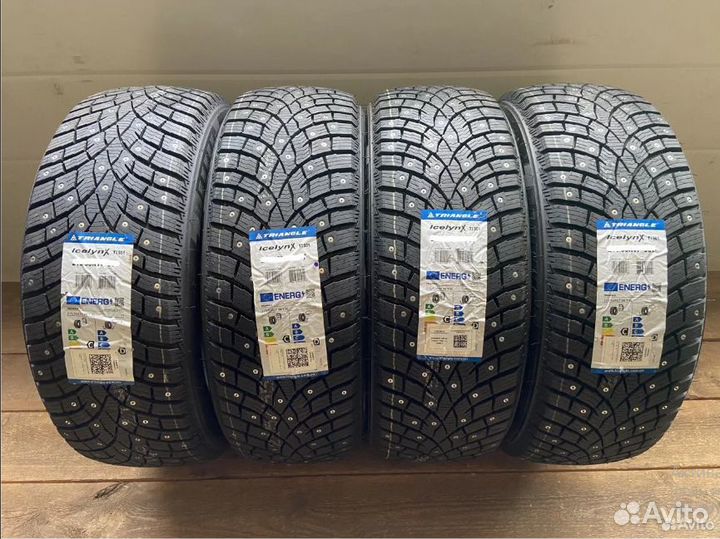 Triangle IcelynX TI501 215/60 R17 100T