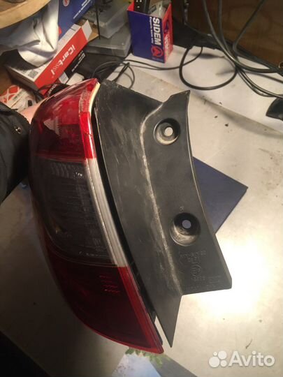 Фонарь левый Hyundai ix-35 LED