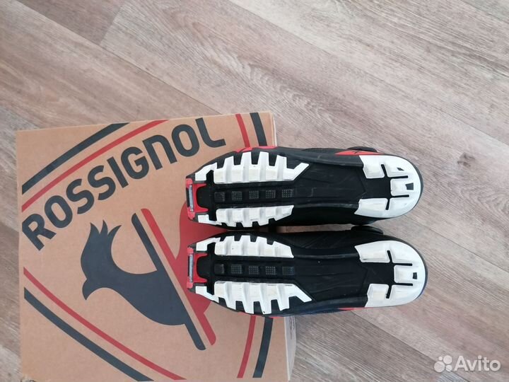 Лыжные ботинки коньковые rossignol
