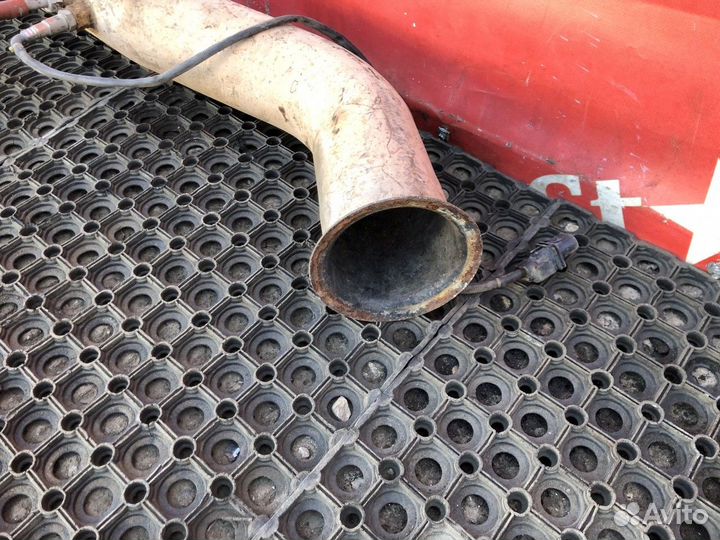 Приемная труба глушителя