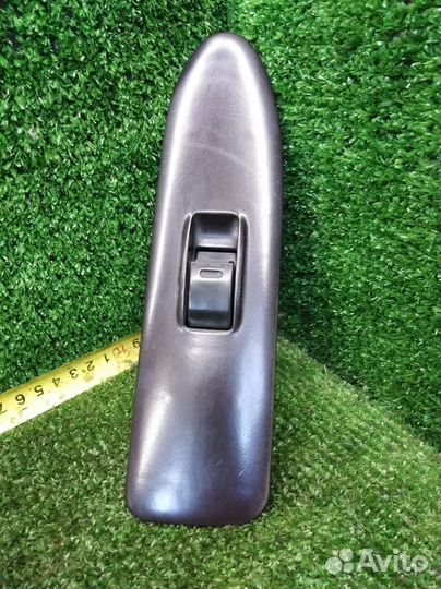 Блок управления стеклоподъёмником Toyota Corolla