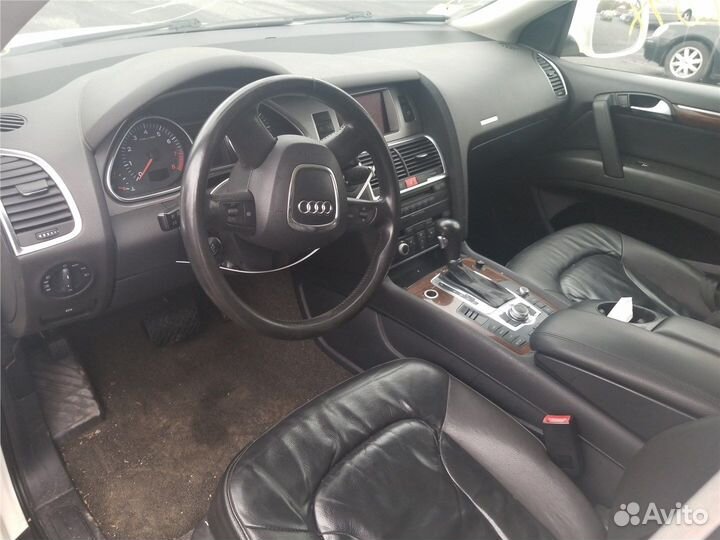 Разбор на запчасти Audi Q7