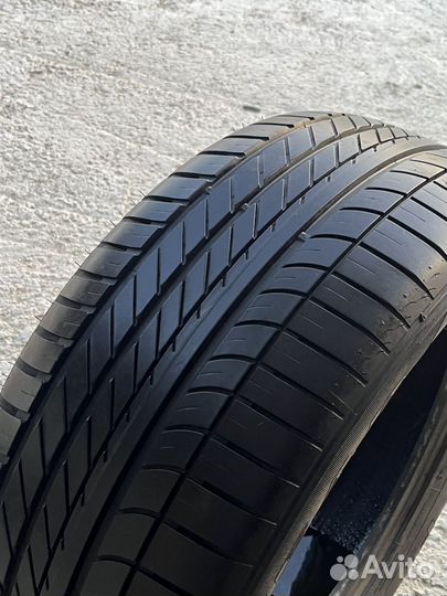 Goodyear Eagle F1 Asymmetric 265/50 R19