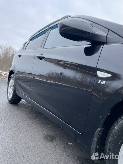 Hyundai Solaris 1.6 AT, 2015, 131 000 км