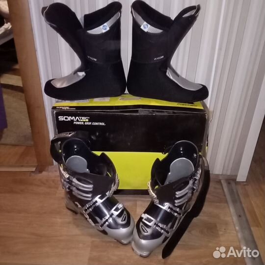 Горные ботинки