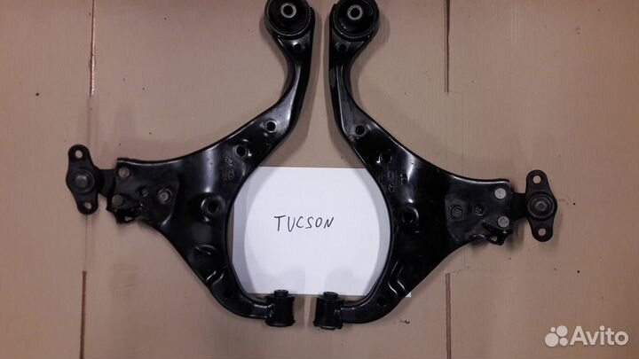 Рычаг передний Hyundai Tucson-1