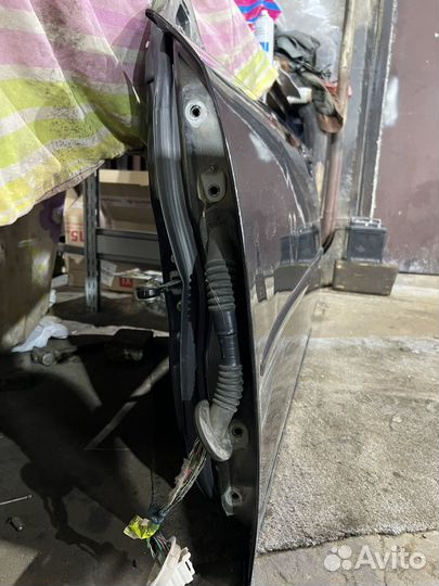 Дверь передняя левая Subaru Legacy BL/BP B13