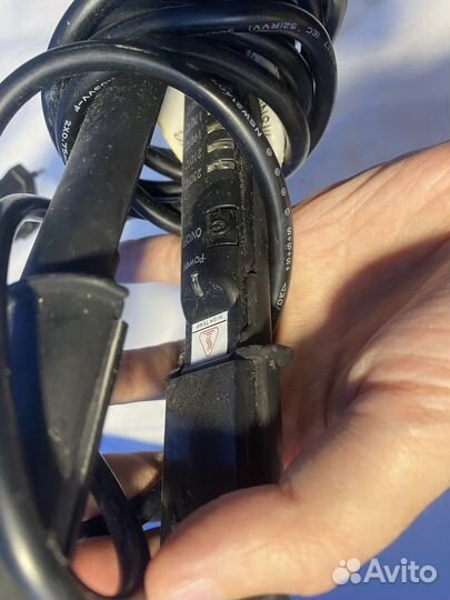 Выпрямитель для волос, плойка