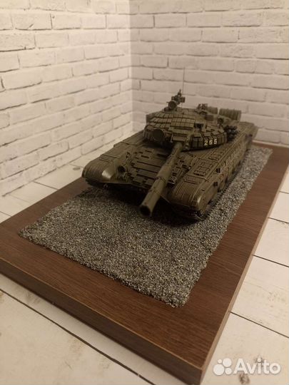 Модель танка Т 72 Б