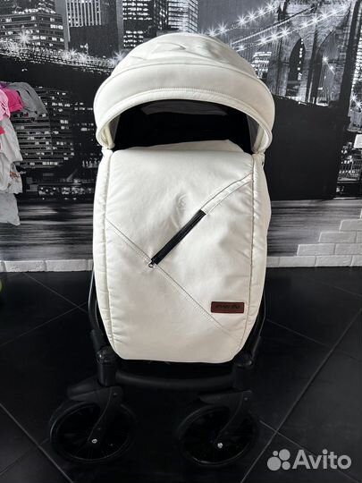 Коляска 2 в 1 эко кожа