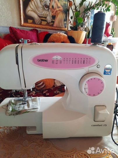 Швейная машина Brother