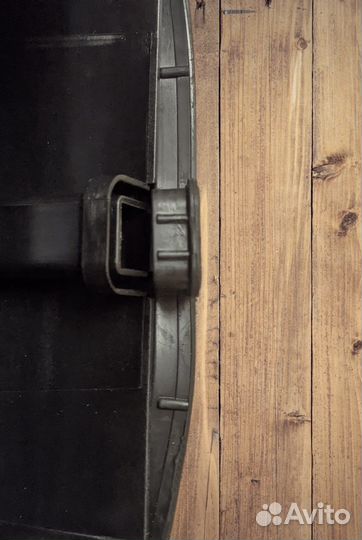 Клапанная крышка 55564395 Opel Chevrolet 16/18