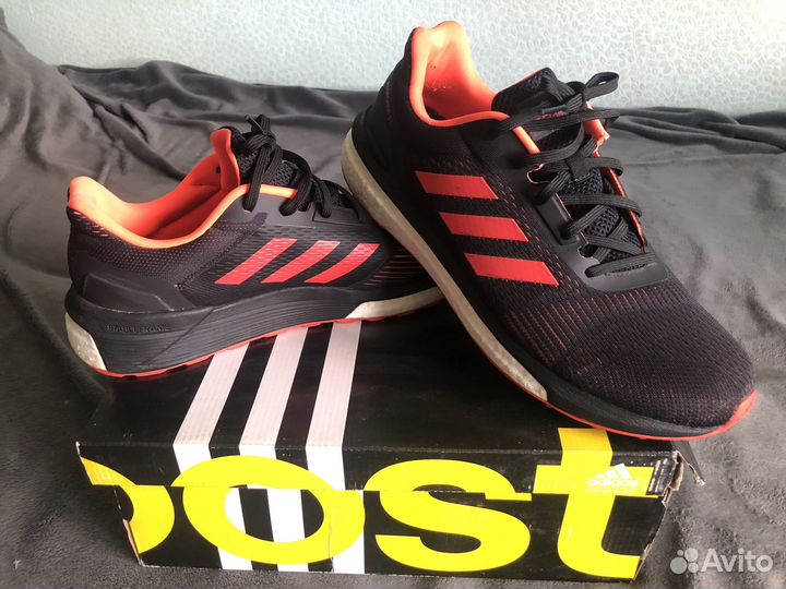Кроссовки Adidas Response st