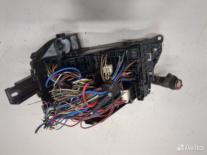 Блок предохранителей Lexus IS, 2007