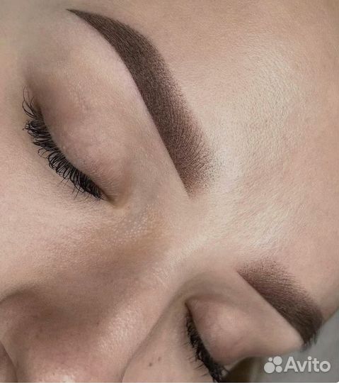 Перманентный макияж бровей и губ