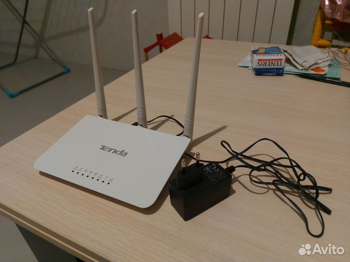 Wi-Fi роутер Tenda N300