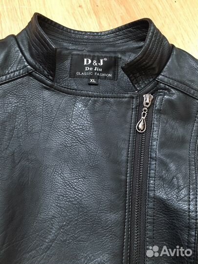 Кожаная куртка 46