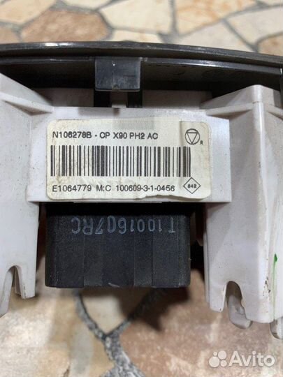 Блок управление печкой (отопителем) Renault Logan