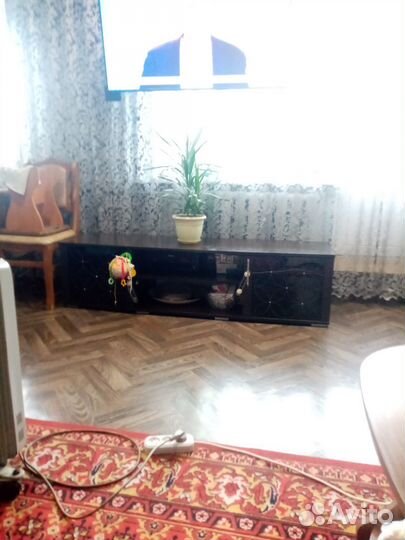 Тумба под телевизор