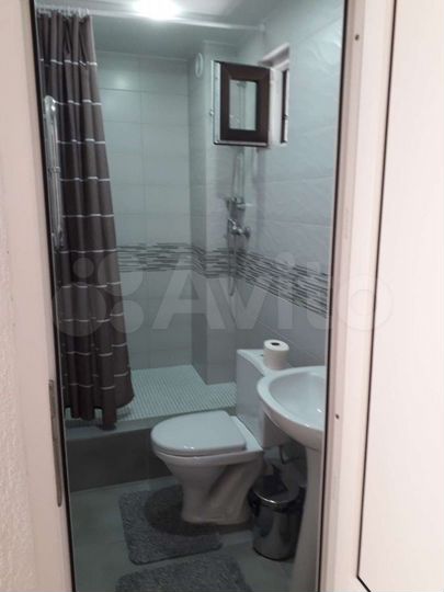 Комната 18 м² в 4-к., 3/3 эт.