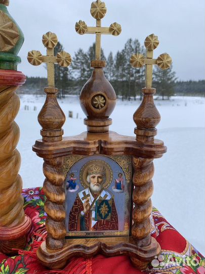 Икона в резном окладе ручная работа