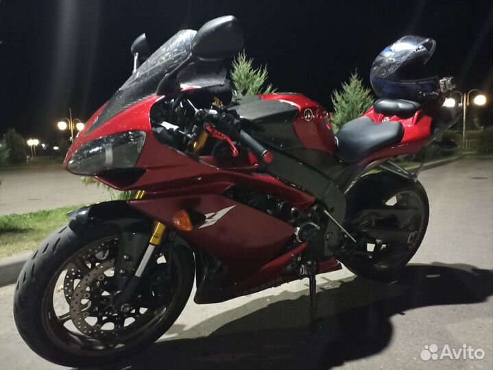 Yamaha R1