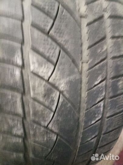 Michelin Agilis 245/45 R18