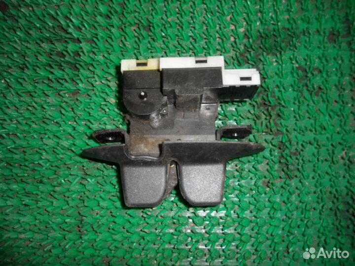 Замок крышки багажника Renault Espace 4 (JK) 2004