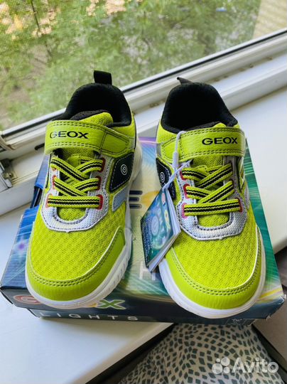 Geox lights кроссовки 29 новые