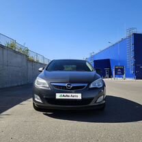 Opel Astra 1.4 AT, 2011, 248 000 км, с пробегом, цена 800 000 руб.