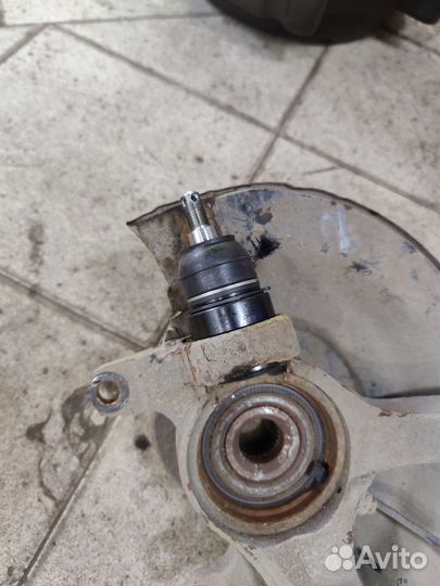 Передние кулаки Accord 7 28 шлицов