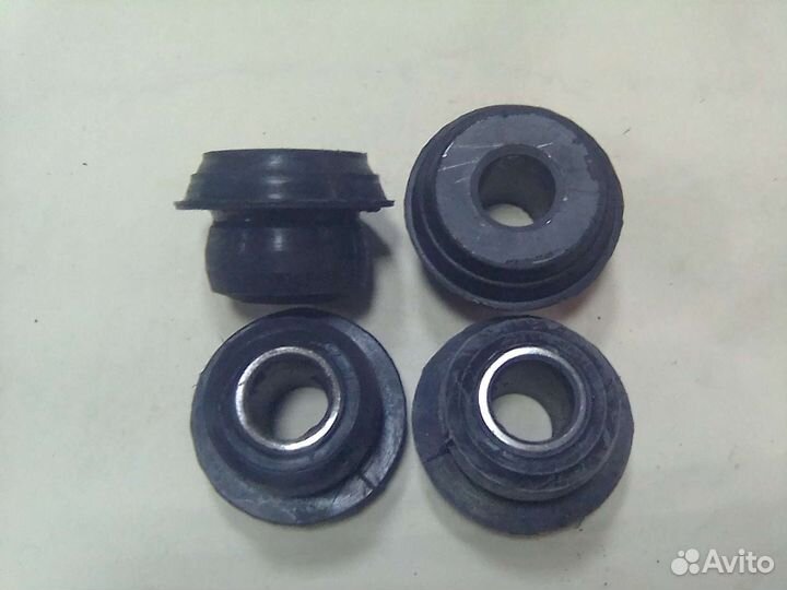 Сайлентблок нижних рычагов Соболь комплект