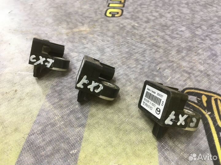 Датчик удара Air bag Мазда CX 7 Mazda