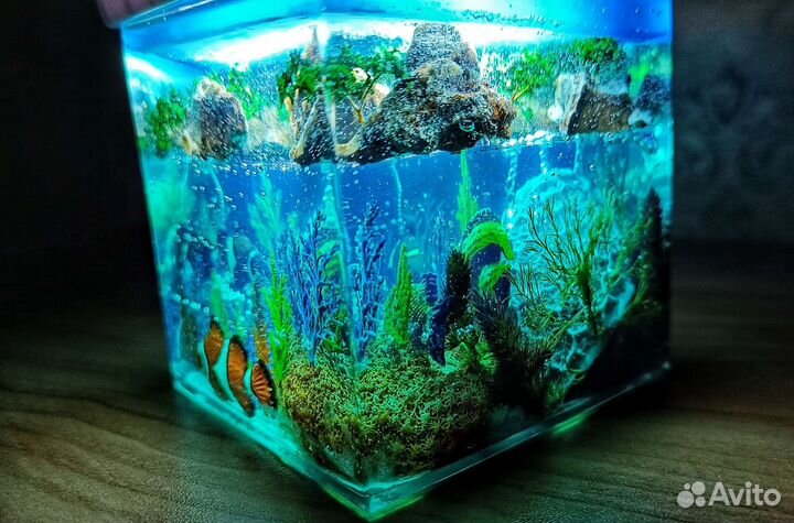 Ночник - лампа, светильник куб из эпоксидной смолы