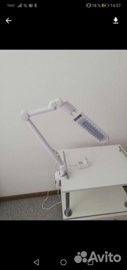 Лампа на струбцине