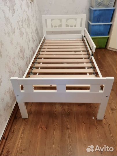 Детская кровать IKEA с матрасом