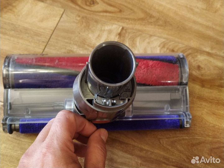 Щётка fluffy dyson v6 новая почти)