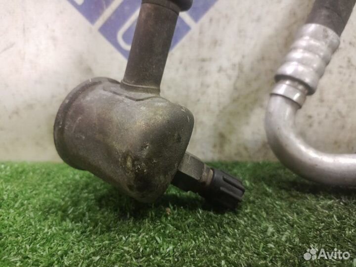 Трубка кондиционера Mercedes-Benz Clk 230