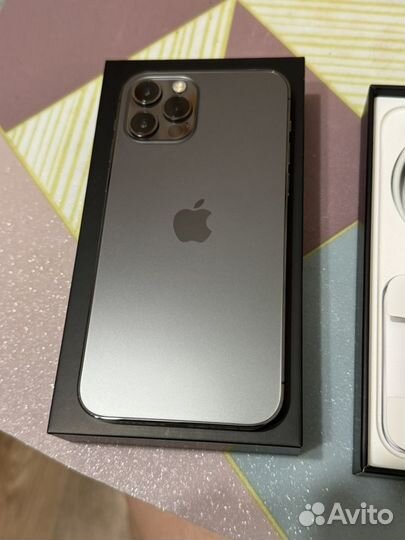 iPhone 12 Pro, 256 ГБ