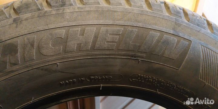 Michelin Latitude Tour HP 215/70 R16 100H