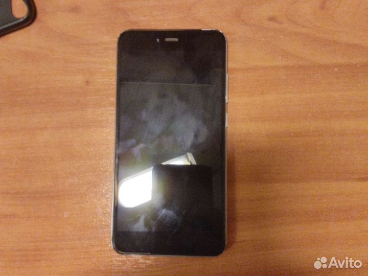 Xiaomi Redmi Note 5A, 4/64 ГБ