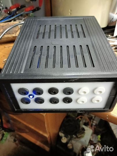 Блок питания для гитарных педалей